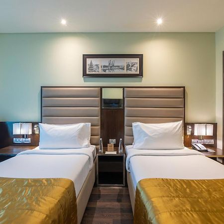 Vivanta Hyderabad, Begumpet Luaran gambar Deluxe Room