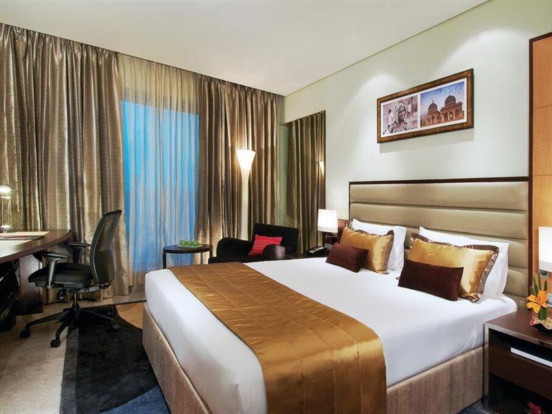 Vivanta Hyderabad, Begumpet Luaran gambar A room at the Taj Bengal
