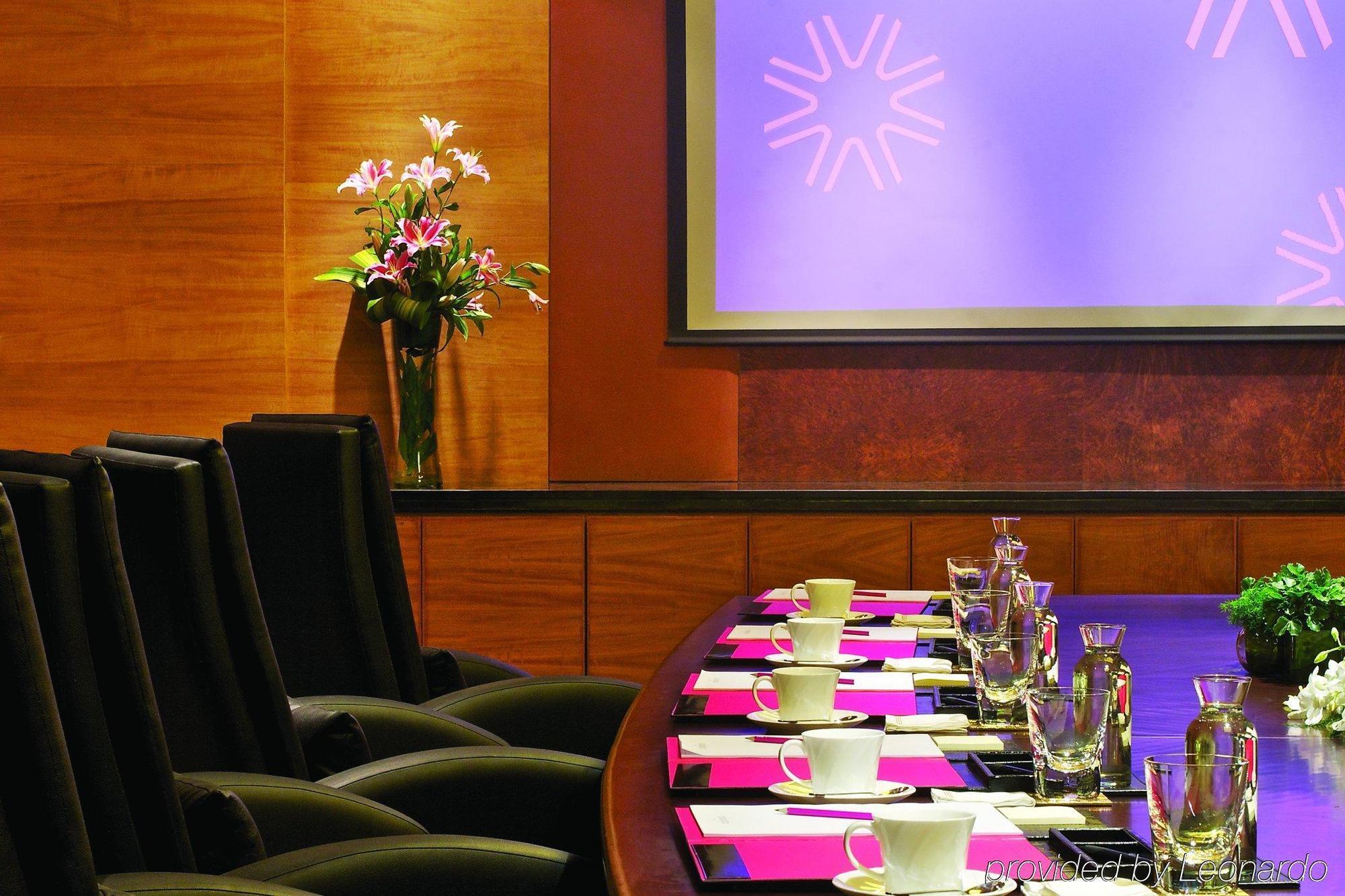 Vivanta Hyderabad, Begumpet Kemudahan gambar Meeting room
